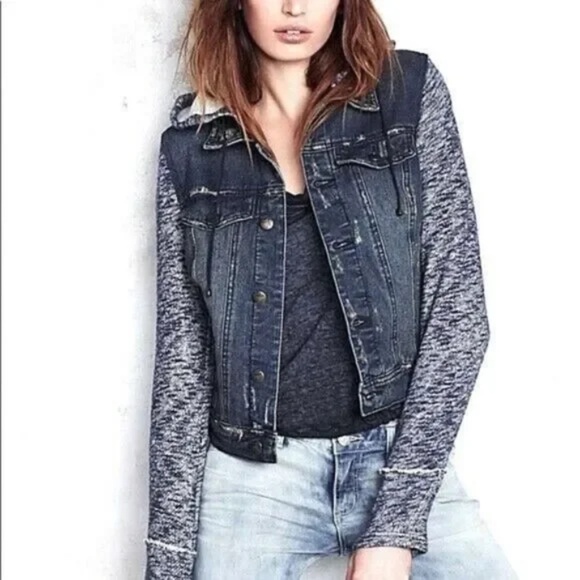 Free People Distressed Denim Jean Jacket W/ Knit Sleeves & Hood Black Size Small - Picture 1 of 11